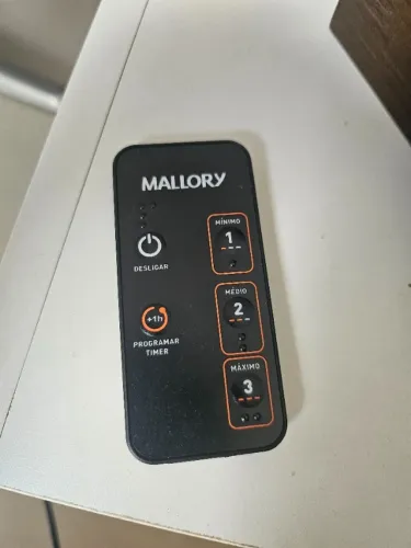 Ventilador de pé com controle remoto