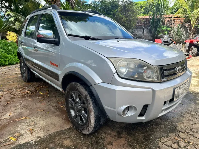 Ford Ecosport XLT Freestyle 1.6 Flex 8V 5P 2011