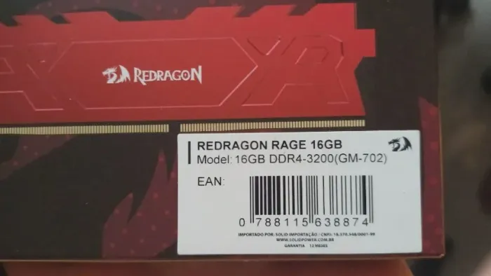Memória Redragon ddr4  16gb 3200mhz por apenas 800,00.