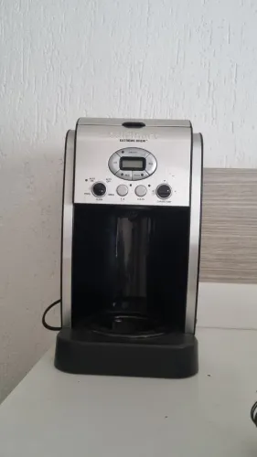 Cafeteira Cuisinart Extreme Brew 10 xic Programável Prata