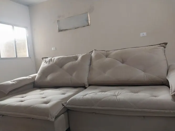 Sofá grande(fale comigo para eu mandar o vídeo dele todo) SEMPRE UTiliZADO COM CAPA 