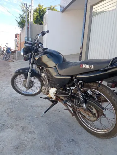 Vendo uma YBR 2008 e uma Bros 2007
