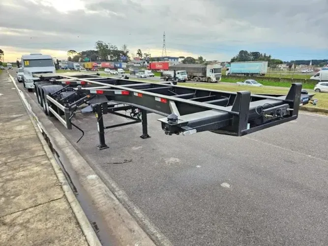 Porta Container Ibiporã com plataforma Ano 26 0km Pronta Entrega 40 pés 12 locks Pneus