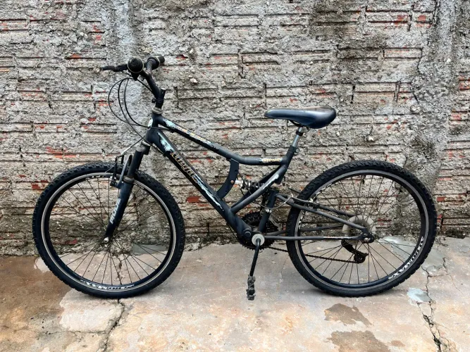 Bicicleta aro 26