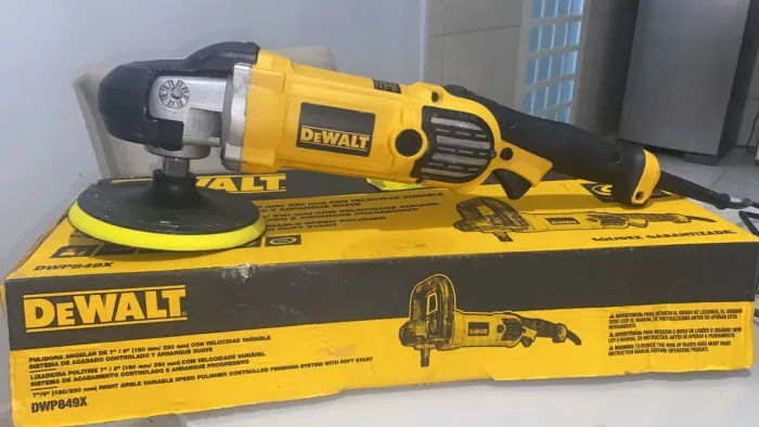 Politriz DeWalt 110W