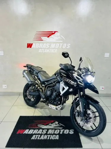 TIGER 800 XCX