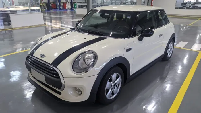 Mini One 1.2 12V Turbo 2P Mec. 2015
