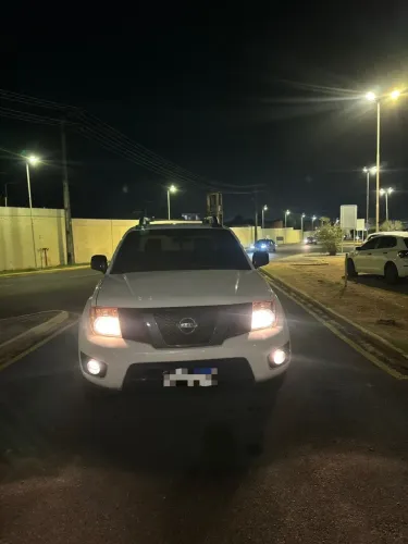 Nissan Frontier SV At.cd 4X4 2.5 TB Diesel Mec. 2014