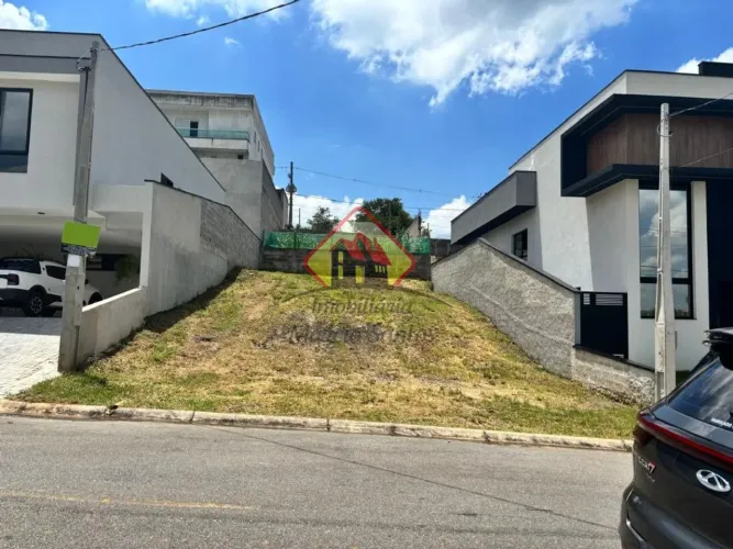 Venda de Terreno / Condomínio na cidade de Taubaté