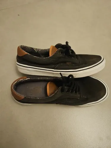 Tenis Vans - Tam 9US. 40BR