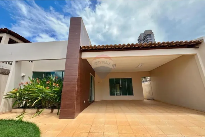 Casa Térrea à Venda Bairro Renato Gonçalves