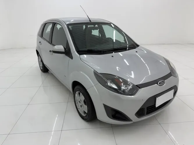 Ford Fiesta 1.0 Rocam SE Plus Hatch 8V Flex 4P Manual 2014
