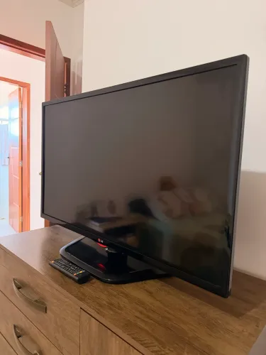 TV LG LED aproximadamente 39 polegadas com Controle Original