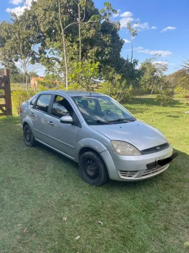 Ford Fiesta Sed. 1.6 8V Flex 4P 2005