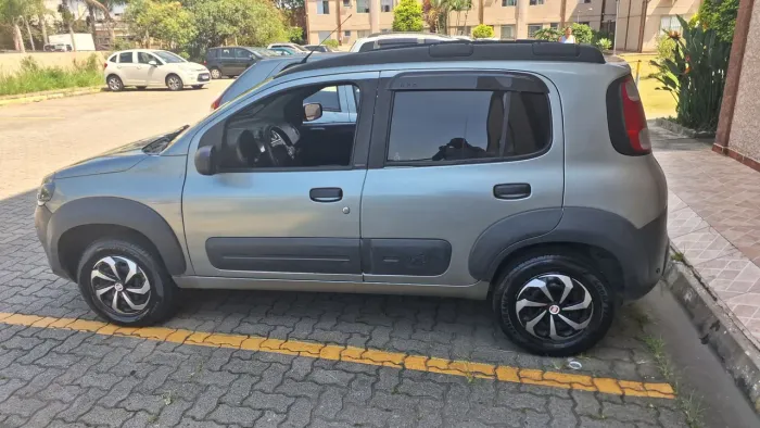 Fiat Uno WAY 1.4 EVO Fire Flex 8V 5P 2012