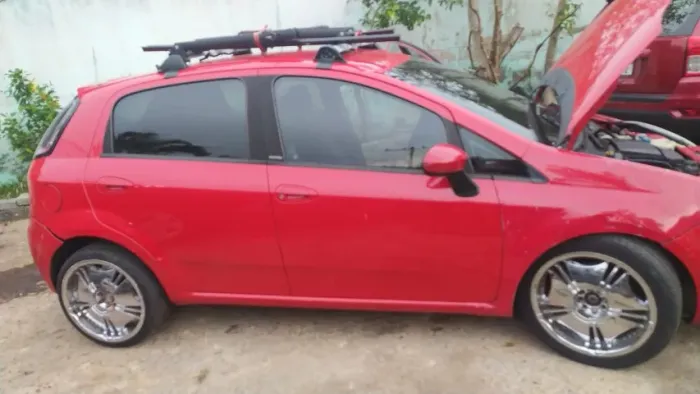 Fiat Punto Essence 1.6 Flex 16V 5P 2013