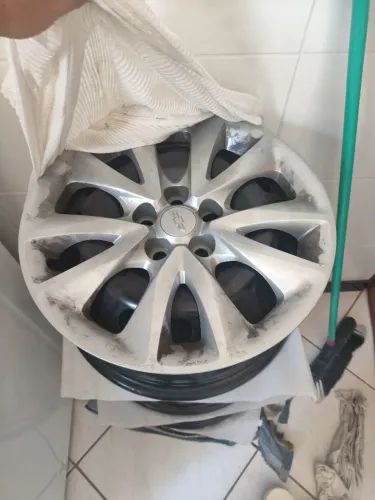 RODA FERRO ARO 16 5 FUROS 