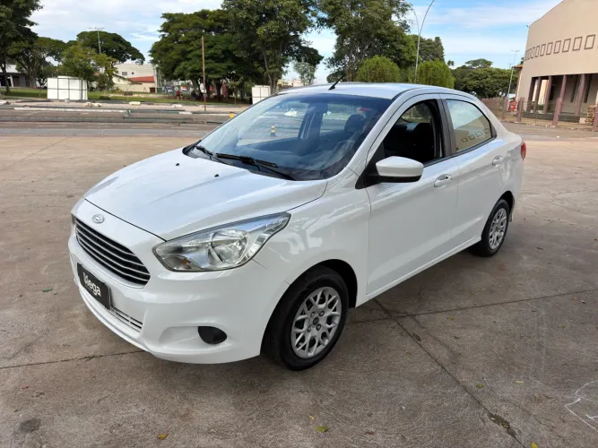 Ford KA+ Sedan 1.5 16V Flex 4P 2015