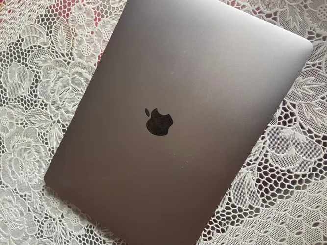 macbook pro 2020 touchbar