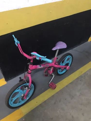 Bicicleta aro 10 Barbie