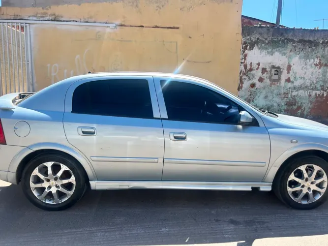 Chevrolet Astra Advantage 2.0 MPFI 8V Flexpower 5P 2011
