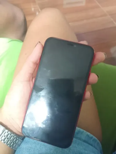 iPhone 11 usado