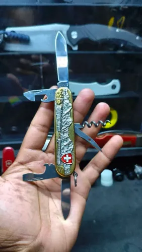 Canivete suíço Victorinox Spartan Jungfrau