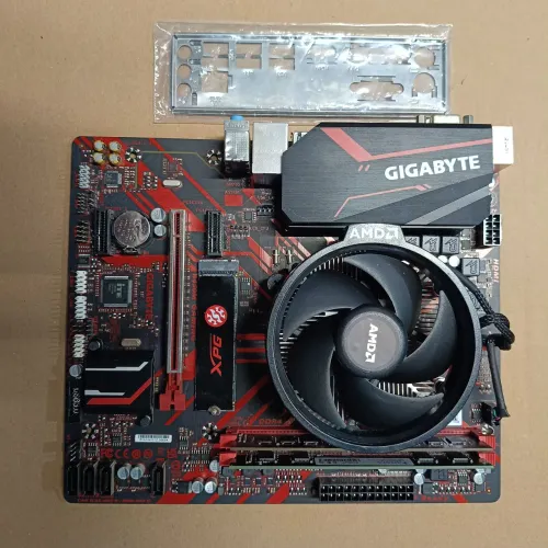 Kite Gamer Placa B450M Gaminig