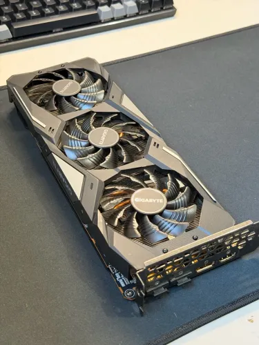 Placa de Vídeo RX 5500 XT 8GB - Vendo ou Troco por Superior