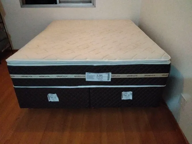 Cama Box Queen Size - Pillow Top - 3 meses de uso