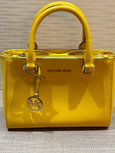 Vende-se bolsa MICHAEL KROS