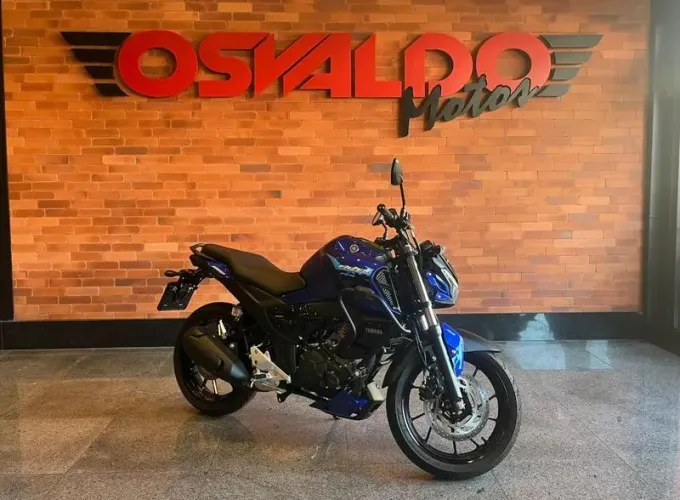 YAMAHA FZ15 FAZER ABS 2025