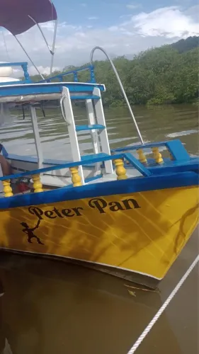 Barco de Passeio