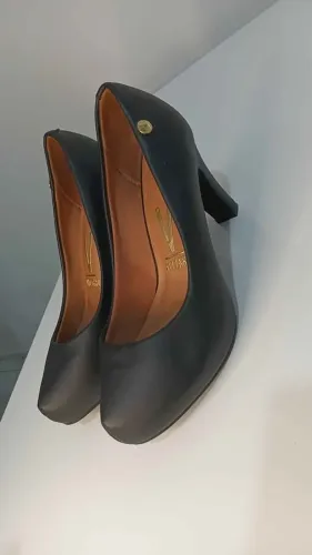 Sapato Preto Vizano Scarpin 35/36 Retirada no Pref. José Walter