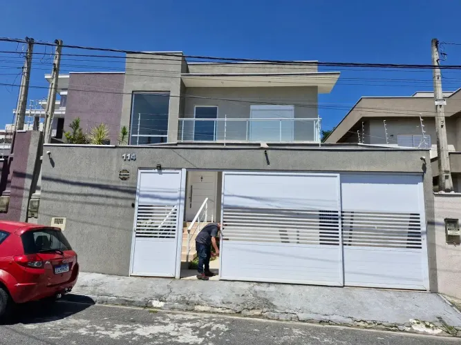 Casa Sobrado à Venda Vila Branca Jacareí Alto Padrão e Totalmente Planejada