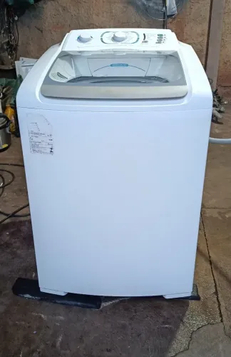 Máquina Electrolux 12Kg super conservada funcionando perfeitamente com garantia!!!