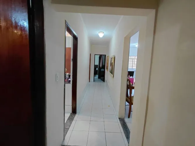 Casa com 3 dormitórios à venda, 100 m² por R$ 200.000 - Conjunto Habitacional Vida Nova -