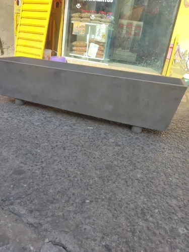 Jardineira em concreto