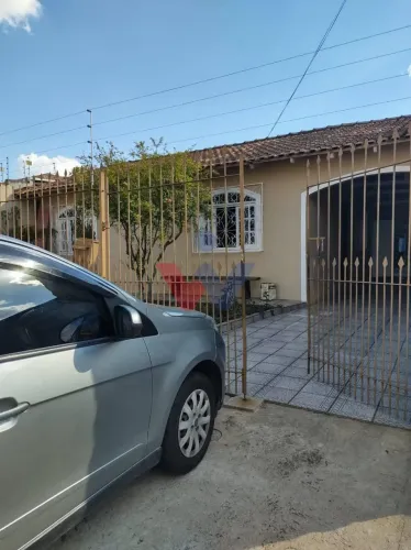SOBRADO À VENDA EM CURITIBA-PR