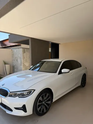 BMW 320I A Modern/sport TB 2.0/a.flex 16V 4P 2022