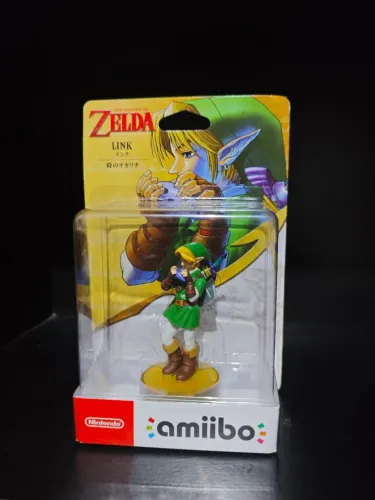 Amiibo link ocarina of time