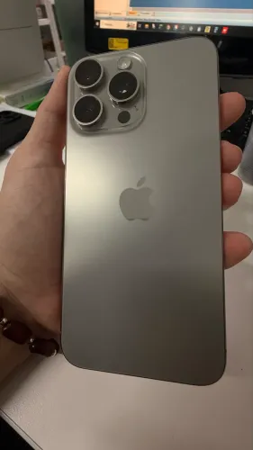 Pra vender logo: Iphone 15 pro max 256GB