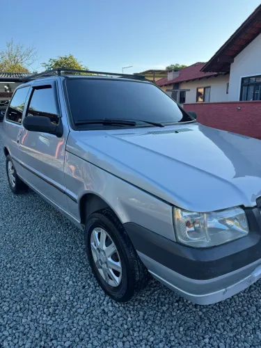 Fiat Uno Mille 1.0 Fire/ F.flex/ Economy 2P 2010