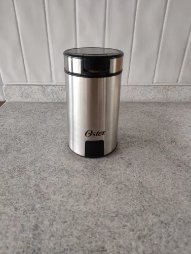 Moedor de café elétrico Oster 220v