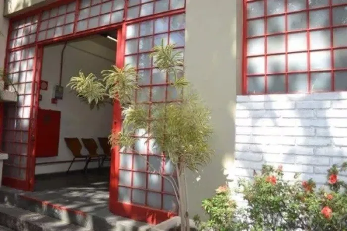 Prédio comercial na Rua Dom Duarte Leopoldo, 596 1120 m²