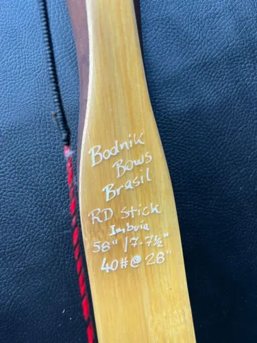 Arco Recurvo Tradicional Bodnik RD Stick Imbuia 58? - 40# @28 - Completo