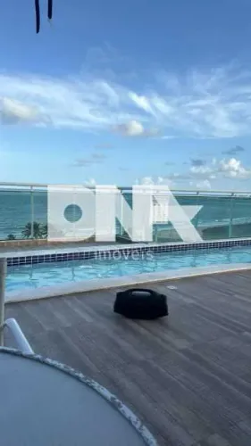 Apartamento : / Residencial / Intermares