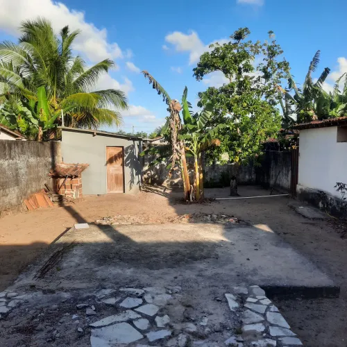 Vende se dois terrenos no conde 200m cada
