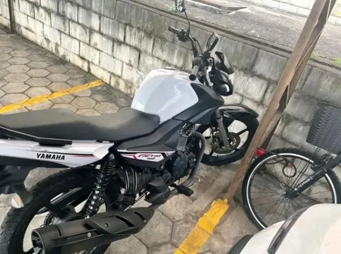 Moto 150 factor da Yamaha