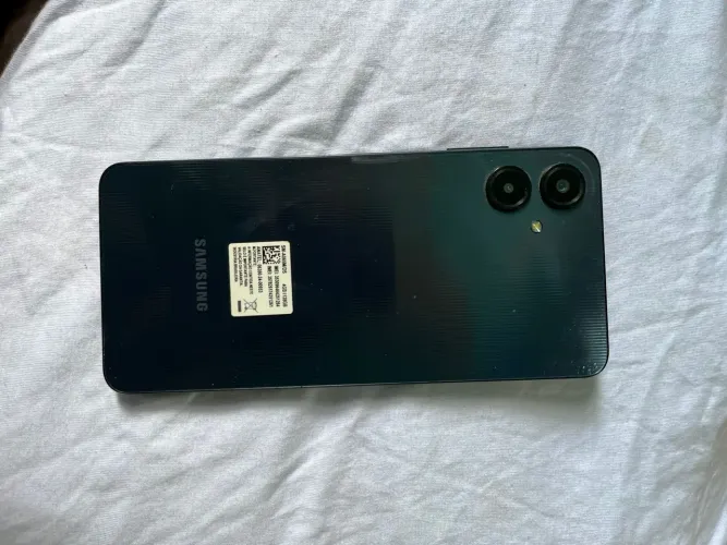 Samsung A06 